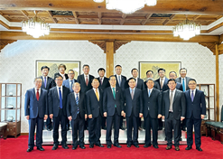 2023年12月20日，乐动官方网站_乐动（中国）
党委书记、董事长刘敬桢参加韩国总理韩德洙会见中方代表团活动并作为代表发言